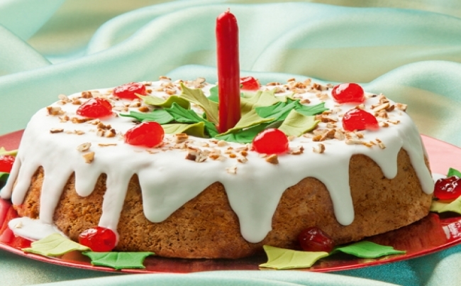 Cake de peras y cherrys con pecanas tostadas